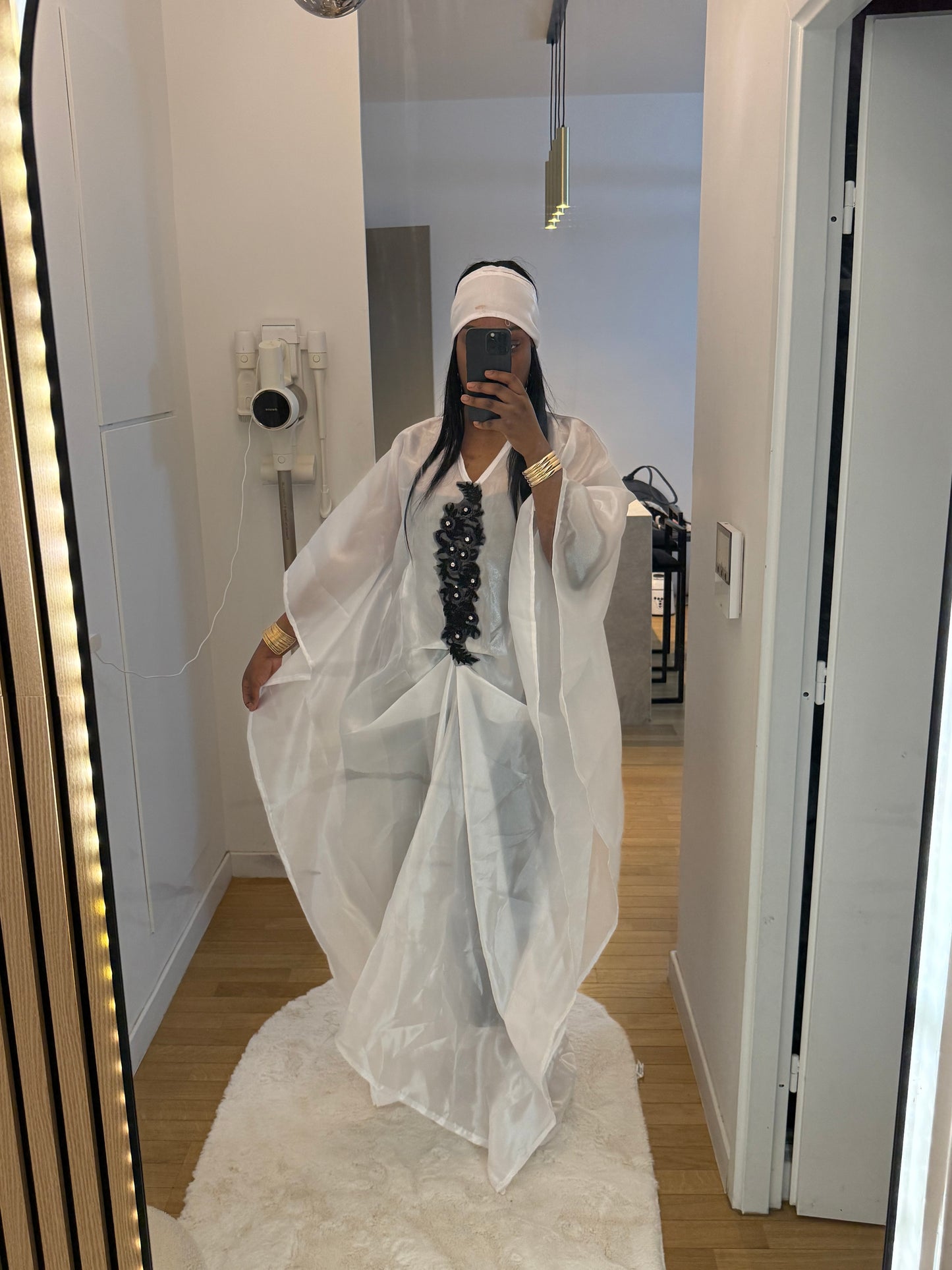 Robe MELYA